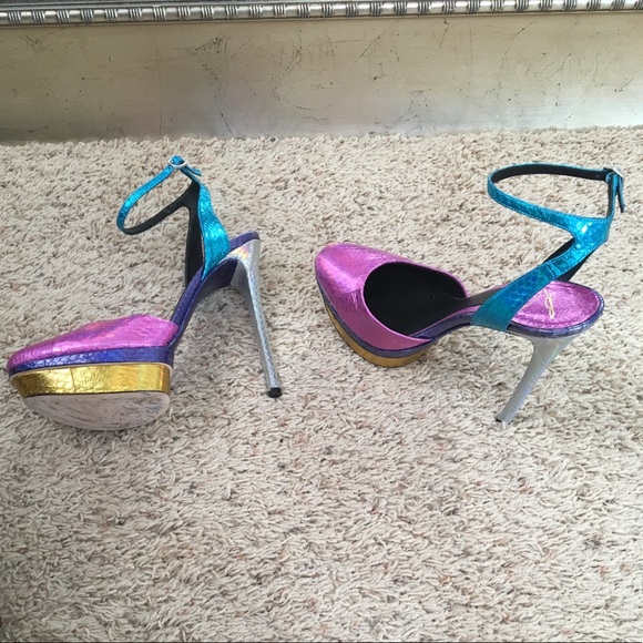 SOLDBrian Atwood Fontenay Snakeskin Holographic 10 - Picture 2 of 7